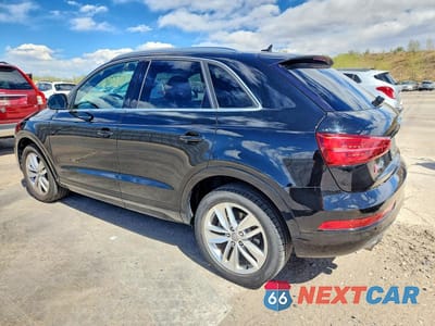 Drugie zdjęcie samochodu z przodu: 2016 AUDI Q3 PREMIUM PLUS VIN:WA1BFCFS2GR010921 - miniatura