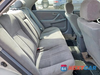 Zdjęcie 10 z 11 samochodu: 2000 TOYOTA CAMRY CE VIN:4T1BG22K4YU006656 - miniatura