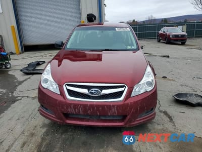 Piąte zdjęcie samochodu w środku: 2010 SUBARU LEGACY 2.5I VIN:4S3BMBA62A3214810 - miniatura