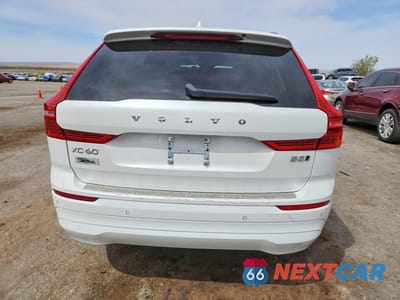 Zdjęcie 6 z 11 samochodu: 2022 VOLVO XC60 B5 MOMENTUM VIN:YV4L12RK4N1050893 - miniatura