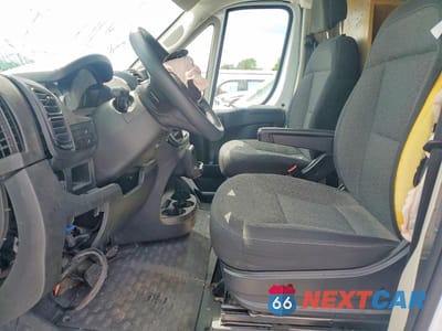 Zdjęcie 7 z 13 samochodu: 2022 RAM PROMASTER 2500 UTILITY / SERVICE VAN VIN:3C6LRVDGXNE103861 - miniatura