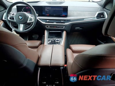Zdjęcie 8 z 12 samochodu: 2024 BMW X6 XDRIVE40I VIN:5UX33EX06R9S41334 - miniatura