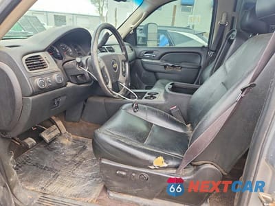Zdjęcie 7 z 12 samochodu: 2013 CHEVROLET SILVERADO K3500 LTZ VIN:1GC4K1C82DF221119 - miniatura