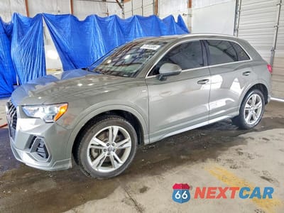 2020 AUDI Q3 WA1DECF30L1046328 - główne zdjęcie licytacji z USA - miniatura