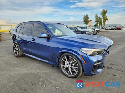 Czwarte zdjęcie samochodu z boku: 2022 BMW X5 XDRIVE40I VIN:5UXCR6C03N9M75046 - miniatura