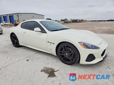 Czwarte zdjęcie samochodu z boku: 2018 MASERATI GRANTURISMO S VIN:ZAM45VLA9J0254050 - miniatura