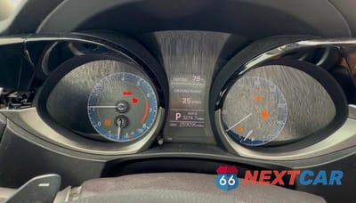 Zdjęcie 8 z 14 samochodu: 2014 TOYOTA COROLLA S PLUS VIN:2T1BURHE0EC115020 - miniatura