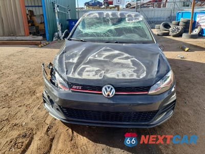 Piąte zdjęcie samochodu w środku: 2019 VOLKSWAGEN GTI S VIN:3VW6T7AU8KM005360 - miniatura