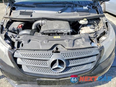Zdjęcie 12 z 13 samochodu: 2016 MERCEDES BENZ METRIS VIN:WD3PG2EA8G3087656 - miniatura