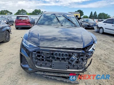 Piąte zdjęcie samochodu w środku: 2025 AUDI Q8 PREMIUM PLUS VIN:WA1BVBF17SD019107 - miniatura