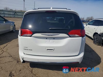 Zdjęcie 6 z 13 samochodu: 2019 CHRYSLER PACIFICA TOURING L VIN:2C4RC1BG3KR539803 - miniatura