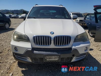 Piąte zdjęcie samochodu w środku: 2007 BMW X5 4.8I VIN:4USFE83547LZ37177 - miniatura