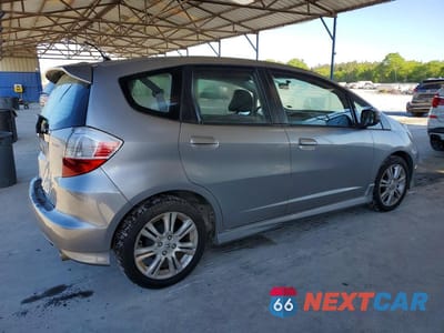 Trzecie zdjęcie samochodu z tyłu: 2009 HONDA FIT SPORT VIN:JHMGE88499S032404 - miniatura