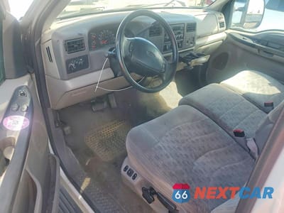 Zdjęcie 8 z 12 samochodu: 1999 FORD F250 SUPER DUTY VIN:1FTNX20FXXEC76510 - miniatura