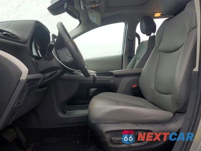 Zdjęcie 7 z 13 samochodu: 2023 TOYOTA SIENNA XLE 7-PASSENGER VIN:5TDYRKEC2PS143286 - miniatura