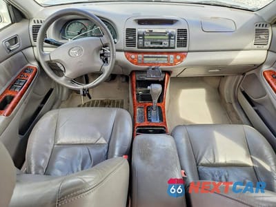 Zdjęcie 8 z 11 samochodu: 2002 TOYOTA CAMRY XLE VIN:4T1BE30K82U621930 - miniatura