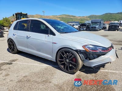 Czwarte zdjęcie samochodu z boku: 2019 VOLKSWAGEN GTI S VIN:3VW6T7AU0KM035937 - miniatura