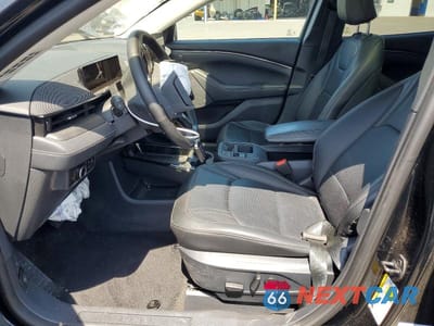 Zdjęcie 7 z 13 samochodu: 2025 FORD MUSTANG MACH-E PREMIUM VIN:3FMTK3R79SMA35236 - miniatura