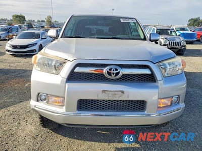 Piąte zdjęcie samochodu w środku: 2010 TOYOTA 4RUNNER SR5 VIN:JTEBU5JRXA5029898 - miniatura