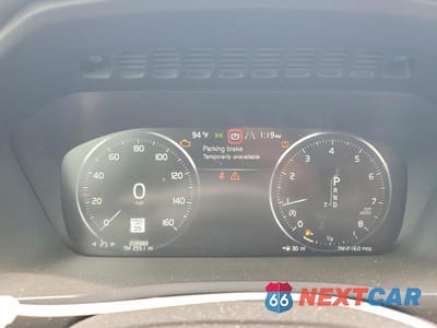 Zdjęcie 9 z 14 samochodu: 2016 VOLVO XC90 T6 VIN:YV4A22PK3G1037434 - miniatura