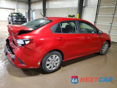 Trzecie zdjęcie samochodu z tyłu: 2022 KIA RIO S VIN:3KPA24AD5NE452581 - miniatura