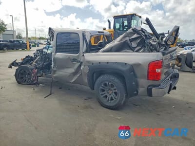 Drugie zdjęcie samochodu z przodu: 2012 CHEVROLET SILVERADO K1500 LT VIN:1GCPKSE73CF231731 - miniatura