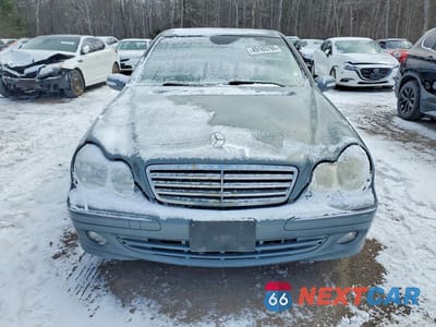 Piąte zdjęcie samochodu w środku: 2005 MERCEDES-BENZ C 240 4MATIC VIN:WDBRF81J45F606898 - miniatura