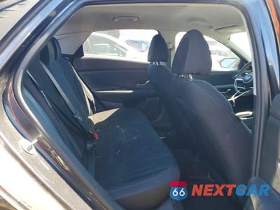 Zdjęcie 10 z 12 samochodu: 2021 HYUNDAI ELANTRA SEL VIN:5NPLM4AG6MH009847 - miniatura