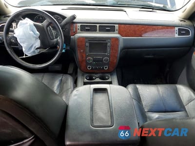 Zdjęcie 8 z 12 samochodu: 2010 CHEVROLET SILVERADO K1500 LTZ VIN:3GCRKTE36AG169491 - miniatura