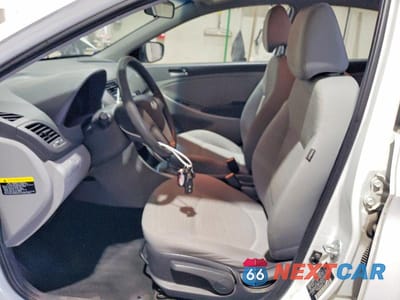 Zdjęcie 7 z 13 samochodu: 2015 HYUNDAI ACCENT GLS VIN:KMHCT4AE7FU926916 - miniatura