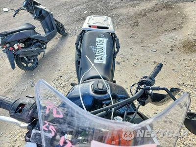 Piąte zdjęcie samochodu w środku: 2025 KAWASAKI KL650 K VIN:ML5KLEK16SDA38036 - miniatura