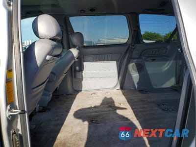 Zdjęcie 11 z 14 samochodu: 2002 TOYOTA SIENNA XLE VIN:4T3ZF13CX2U488633 - miniatura