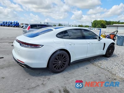 Trzecie zdjęcie samochodu z tyłu: 2021 PORSCHE PANAMERA BASE VIN:WP0AJ2A76ML117904 - miniatura