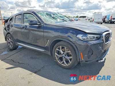 Czwarte zdjęcie samochodu z boku: 2023 BMW X4 XDRIVE30I VIN:5UX33DT09P9P27875 - miniatura