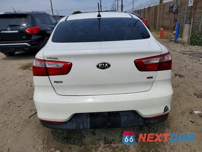 Zdjęcie 6 z 12 samochodu: 2016 KIA RIO LX VIN:KNADM4A39G6572288 - miniatura