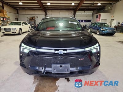 Piąte zdjęcie samochodu w środku: 2024 CHEVROLET BLAZER RS VIN:3GNKDCRJ6RS160262 - miniatura