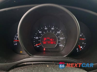 Zdjęcie 9 z 12 samochodu: 2014 KIA SOUL ! VIN:KNDJX3A56E7717822 - miniatura