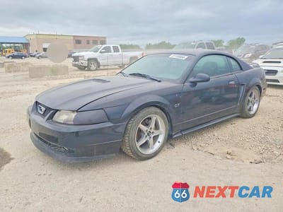2000 FORD MUSTANG GT 1FAFP42X2YF216440 - główne zdjęcie licytacji z USA - miniatura