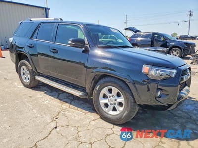 Czwarte zdjęcie samochodu z boku: 2019 TOYOTA 4RUNNER SR5 PREMIUM VIN:JTEZU5JR4K5211855 - miniatura