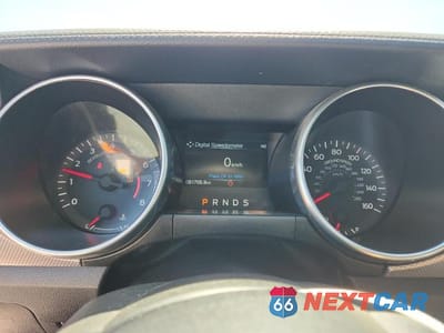Zdjęcie 9 z 12 samochodu: 2019 FORD MUSTANG VIN:1FA6P8TH1K5175438 - miniatura