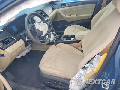 Zdjęcie 7 z 12 samochodu: 2017 HYUNDAI SONATA SPORT VIN:5NPE34AF6HH575256 - miniatura