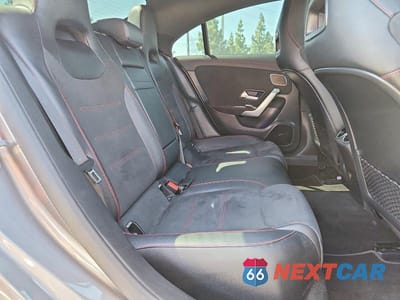 Zdjęcie 10 z 12 samochodu: 2023 MERCEDES-BENZ CLA 250 VIN:W1K5J4GB0PN360356 - miniatura