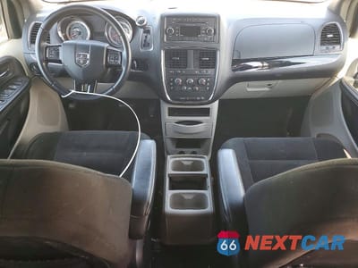 Zdjęcie 8 z 13 samochodu: 2016 DODGE GRAND CARAVAN SE VIN:2C4RDGBG4GR115778 - miniatura