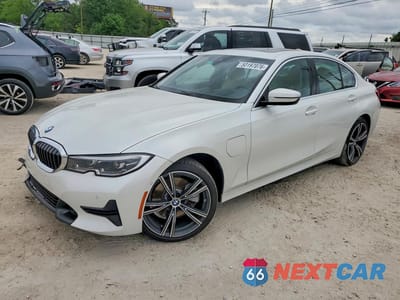 2021 BMW 330E 3MW5P7J0XM8B52448 - główne zdjęcie licytacji z USA - miniatura