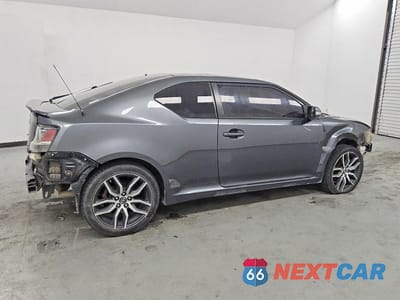 Trzecie zdjęcie samochodu z tyłu: 2014 SCION TC MONOGRAM VIN:JTKJF5C7XE3086148 - miniatura