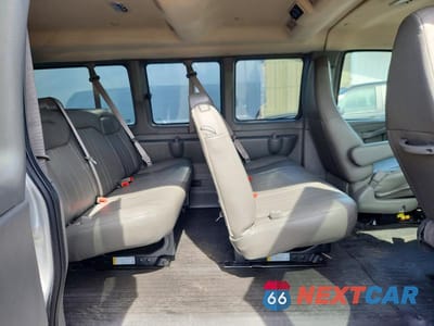 Zdjęcie 11 z 13 samochodu: 2025 CHEVROLET EXPRESS G2500 LS VIN:1GAWGEFP2S1262583 - miniatura