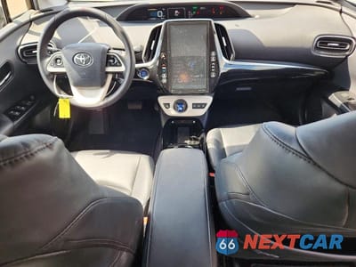 Zdjęcie 8 z 13 samochodu: 2017 TOYOTA PRIUS PRIME PREMIUM VIN:JTDKARFP7H3004989 - miniatura