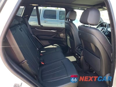 Zdjęcie 11 z 12 samochodu: 2018 BMW X5 XDRIVE35I VIN:5UXKR0C58J0X98687 - miniatura