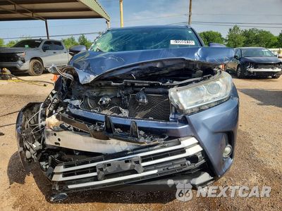 Piąte zdjęcie samochodu w środku: 2019 TOYOTA HIGHLANDER XLE VIN:5TDKZRFH0KS307653 - miniatura