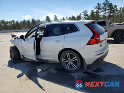 Drugie zdjęcie samochodu z przodu: 2019 VOLVO XC60 T5 VIN:LYV102RKXKB235578 - miniatura